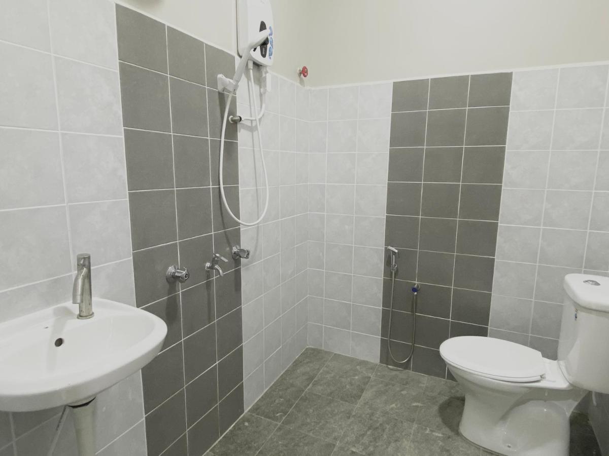 Sasuka Guesthouse Marang Εξωτερικό φωτογραφία