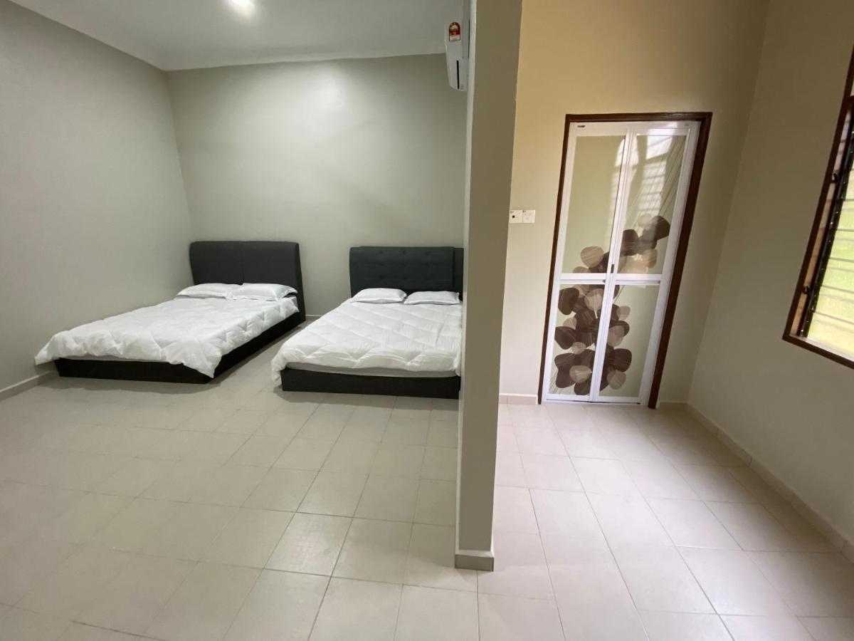 Sasuka Guesthouse Marang Εξωτερικό φωτογραφία