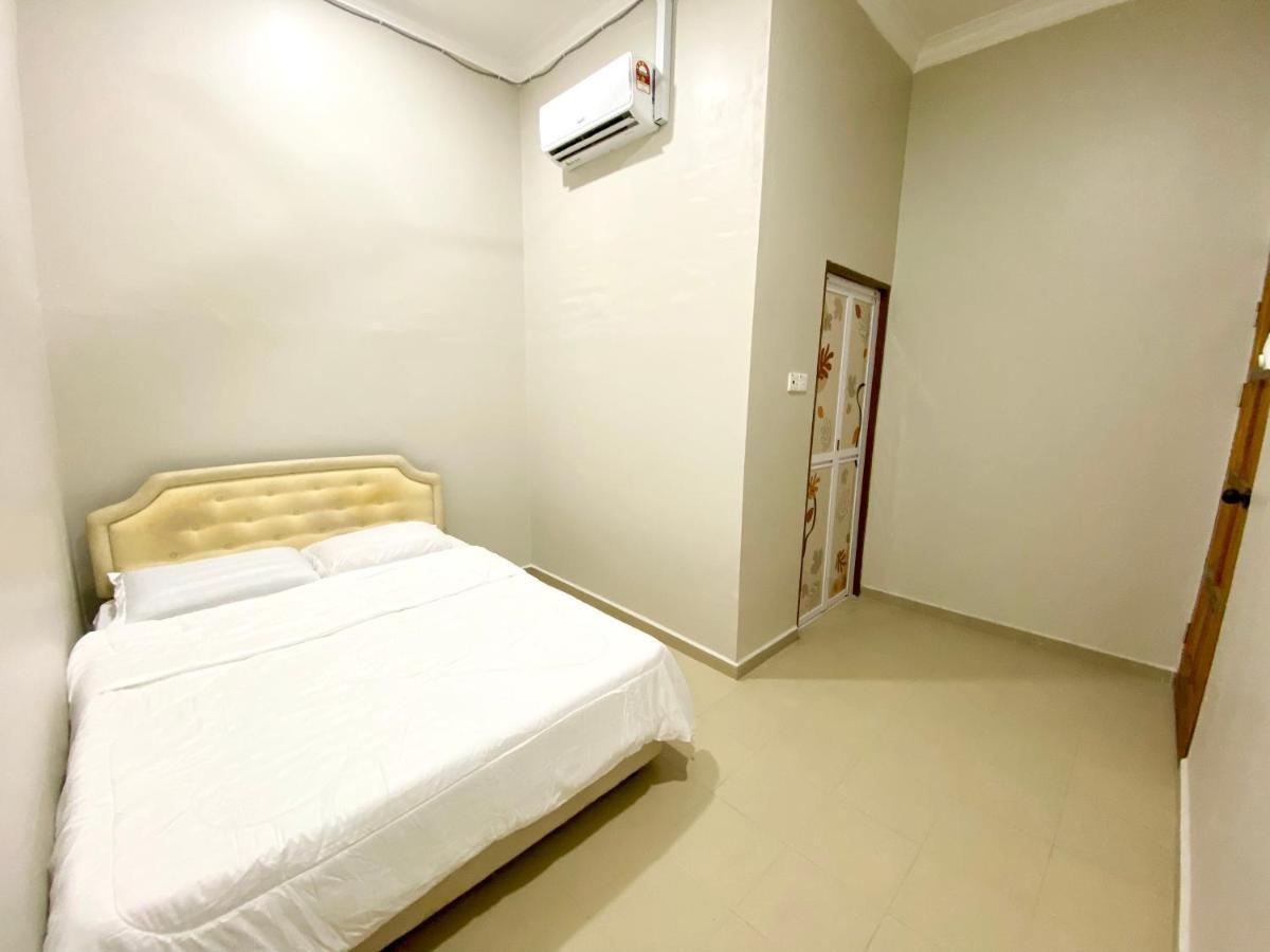 Sasuka Guesthouse Marang Εξωτερικό φωτογραφία