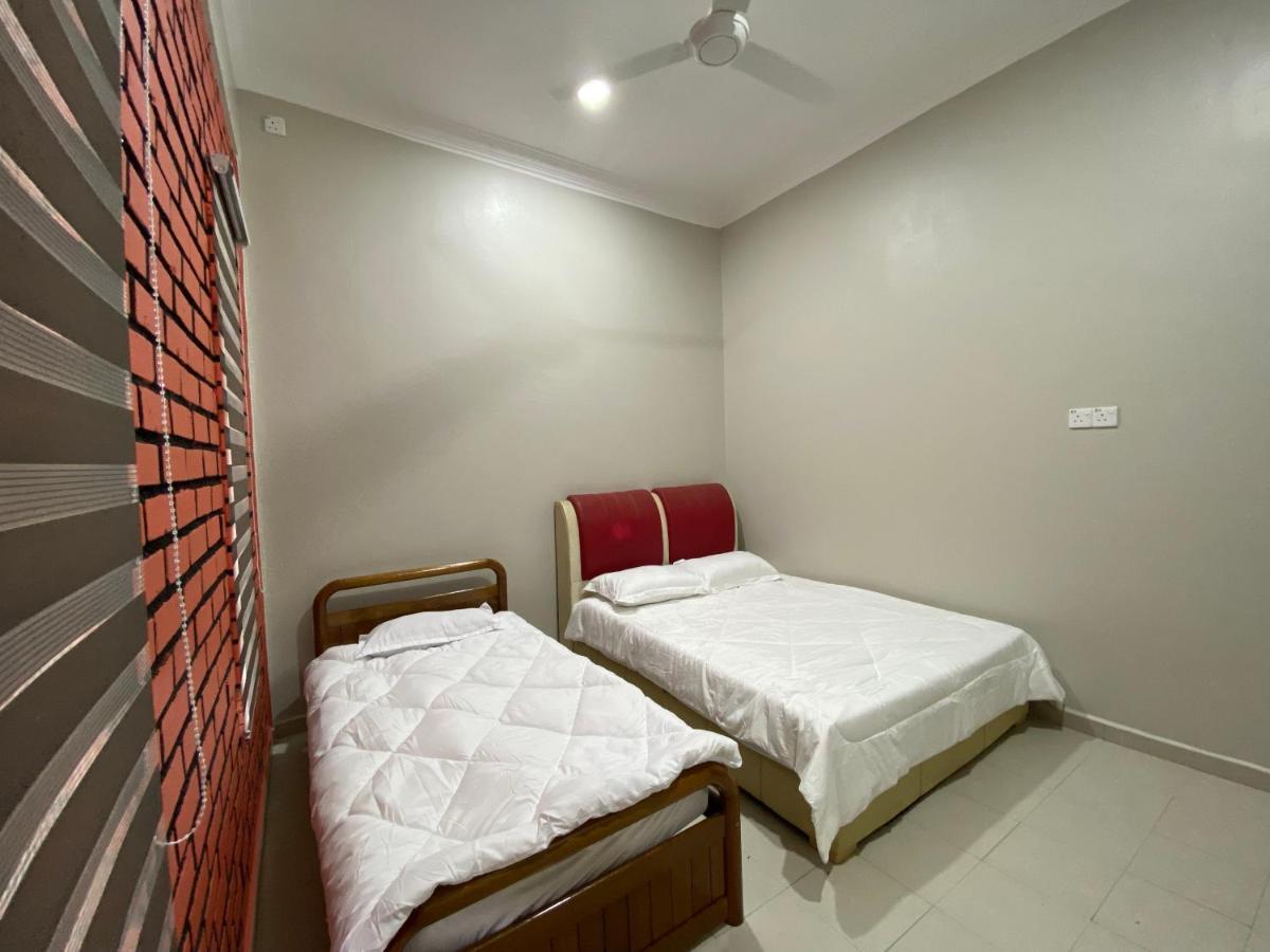 Sasuka Guesthouse Marang Εξωτερικό φωτογραφία
